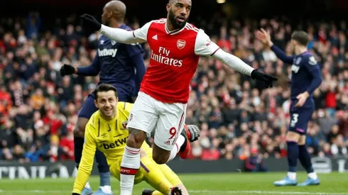 Super-sub Lacazette lifts Arsenal's Euro bid