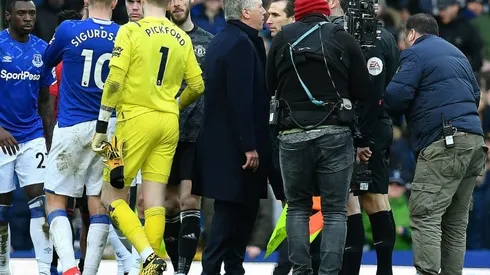 Everton boss Ancelotti hit with FA charge over ref rage