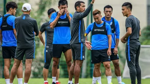 Coronavirus condemns Chinese football to endless pre-season