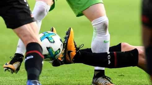 Calls for footballers to wear masks if Bundesliga returns