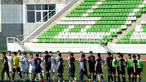 Turkmenistan football season restarts with crowds