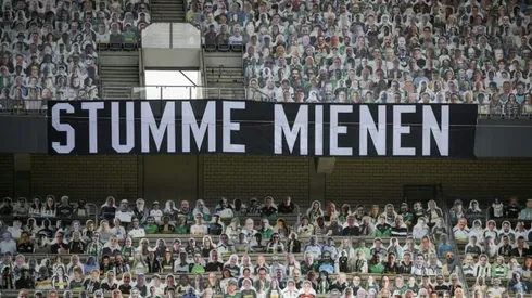 Not cut out for this! Gladbach crash in front of 13,000 'cardboard fans'