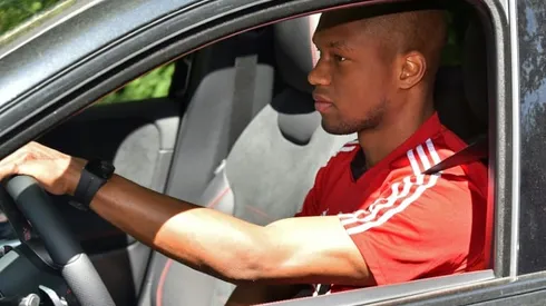 Watford's Kabasele calls June 12 Premier League return 'impossible'