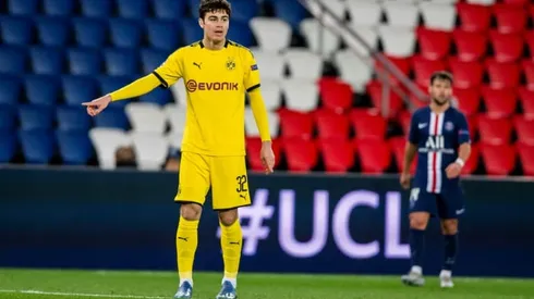 Dortmund teen Reyna misses Ruhr derby after injury in warm-up