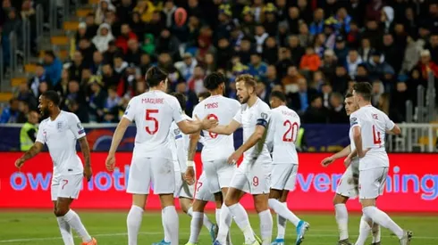 England men's team make 'significant donation' to NHS