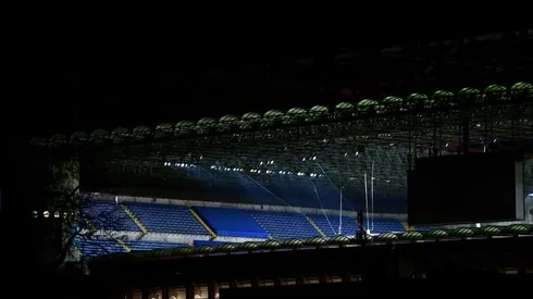 Italy gives Serie A clubs hope with training ruling