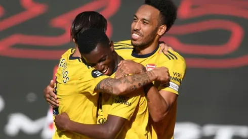 Arsenal beat Saints to end troubled spell, Burnley sink Watford