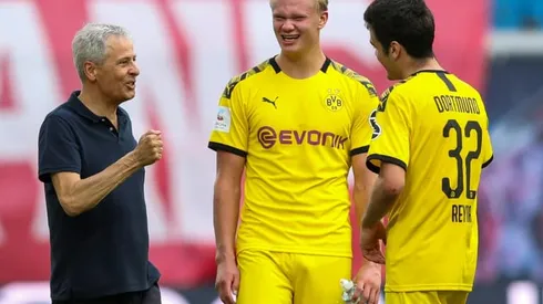 Dortmund confirm Favre will remain head coach next season