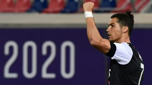 Juventus move in for the kill in Serie A title race