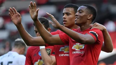 Man Utd make top four move, Liverpool lie in wait