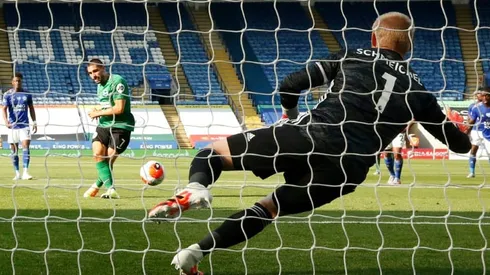 'World class' Schmeichel saves Leicester with penalty stop in Brighton draw