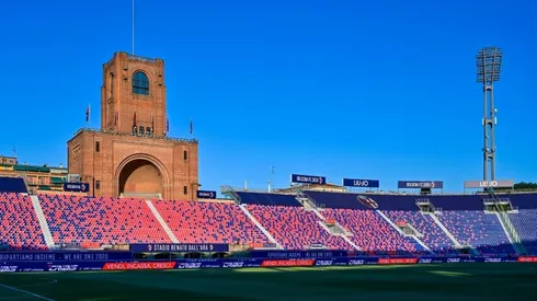 AC Milan down Lecce to keep European push on track