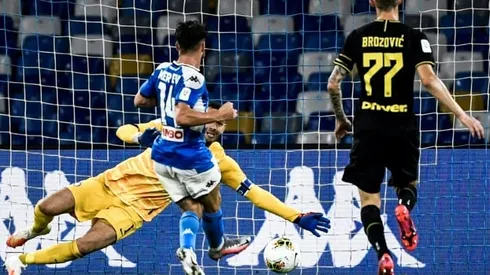 Record-breaking Mertens gets new Napoli deal ahead of cup final