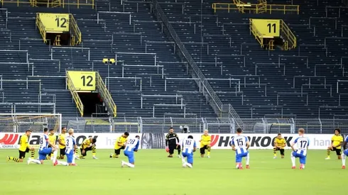 Dortmund, Hertha take knee as Bundesliga rallies for Black Lives Matter