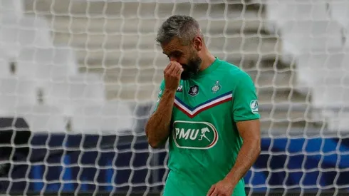 Saint-Etienne captain Perrin retires, six days after Mbappe clash