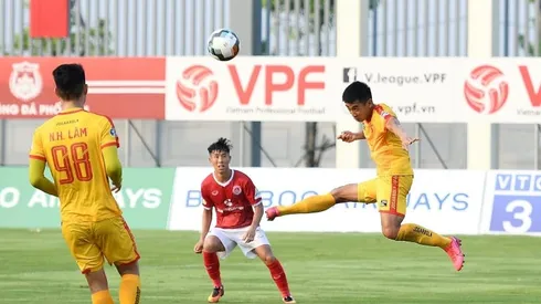 Vietnam suspends domestic football after new coronavirus cases