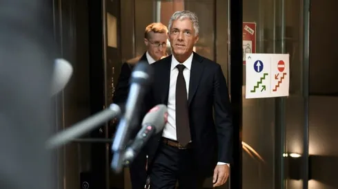 Swiss legal chief quits amid FIFA controversy