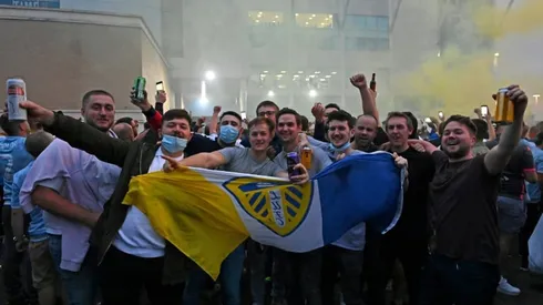 Leeds defend open-top bus celebration in front of fans