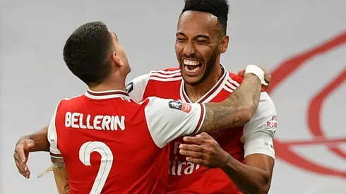 Aubameyang stuns City as Arsenal reach record 21st FA Cup final