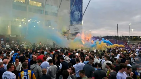 Promoted Leeds clinch Championship title