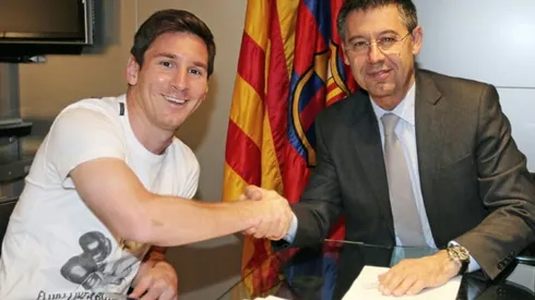 'We have obligation to re-sign Messi' says Barcelona president