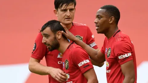 Rampant Man Utd rout Bournemouth, Leicester's Vardy reaches century