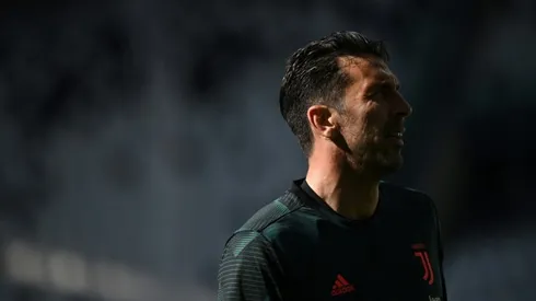 Buffon breaks Maldini's Serie A appearance record