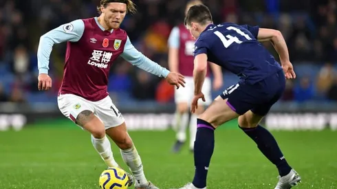 Newcastle sign ex-Burnley midfielder Hendrick