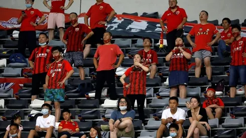 Oscar stars as Chinese football welcomes back fans after virus