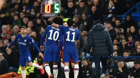 Willian ends Chelsea stay with 'head held high'