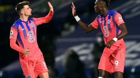 Chelsea hit back to draw at West Brom, Man Utd snatch 100th-minute win at Brighton