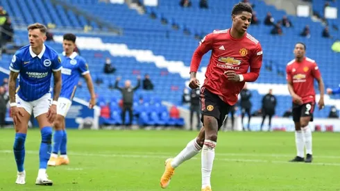 Fernandes' 100th minute penalty hands Man Utd win at Brighton