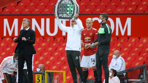 UEFA allows five substitutes in Champions League and international matches