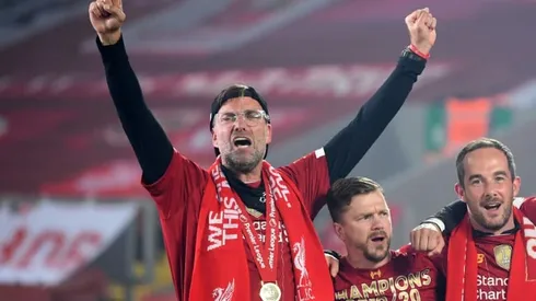 Klopp shrugs off rivals' spending as Premier League kicks off