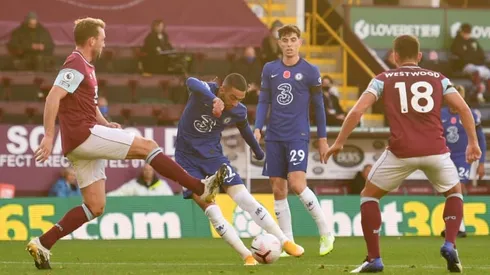 Ziyech stars as Chelsea sweep aside Burnley