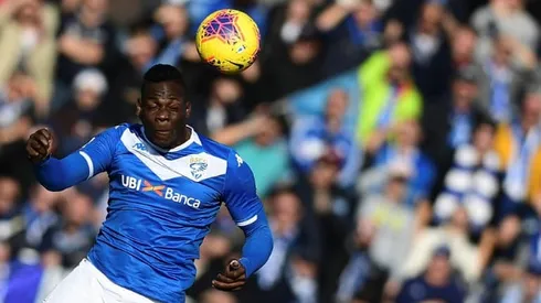 Italy coach Mancini disappointed Balotelli has no club