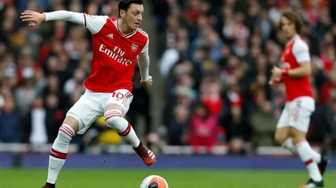 Ozil 'deeply disappointed' by Arsenal omission
