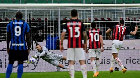 'Still hungry': Ibrahimovic double pulls AC Milan top, 10-man Juve held at Crotone