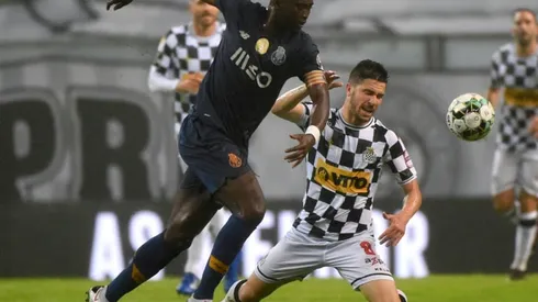 PSG sign Portugal midfielder Pereira on loan from Porto