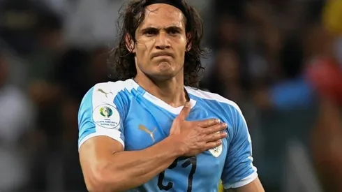 Cavani left out of Uruguay squad for World Cup qualifiers