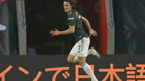 Cavani apologises for misunderstood social media post