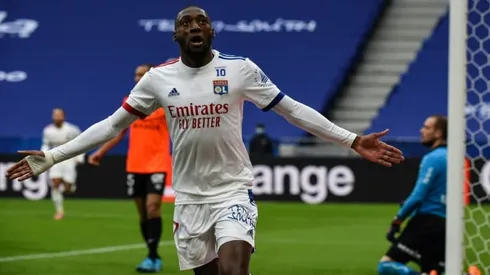 Lyon see off Reims to climb second, Monaco cruise