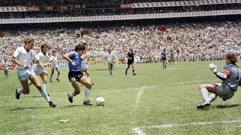 Maradona 'truly great' but 'hand of god' still riles Shilton