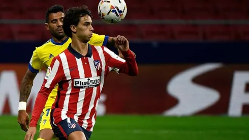 Opportunity knocks for Atletico to make title statement against Barca