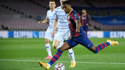 Teenager Fati out for four months, say Barcelona