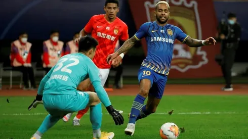 Cannavaro's Guangzhou held in tense China title decider