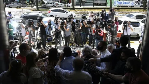 Maradona to remain in hospital for several days after brain op