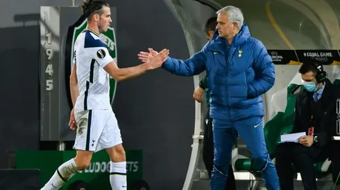 Mourinho uneasy with Arsenal coach managing Bale