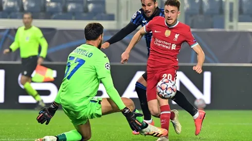 Jota's red-hot start puts Firmino under pressure