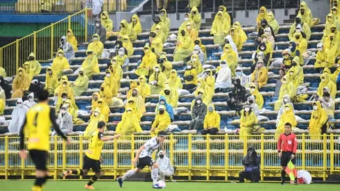 Tokyo football final postponed after coronavirus outbreak